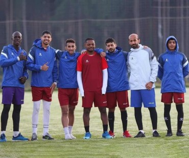 Al Bidda SC hazırlık kampı.