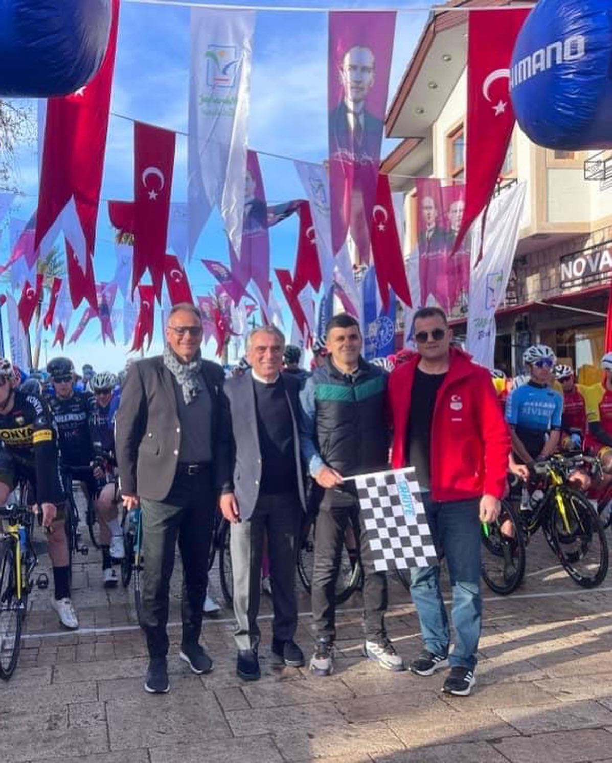 Состоялся 2-й этап зимних велогонок Турции
