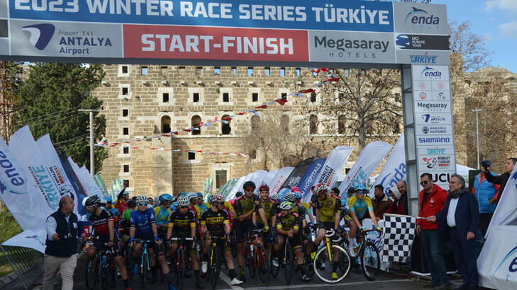 Зимние велогонки в Турции 2023 стартовали