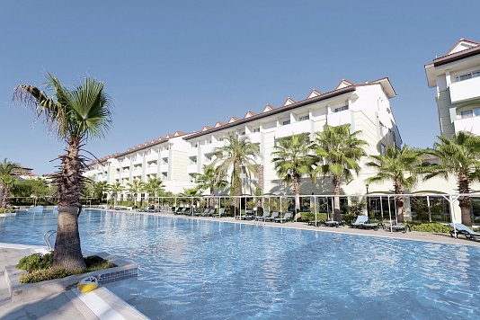 SÜRAL RESORT 5*